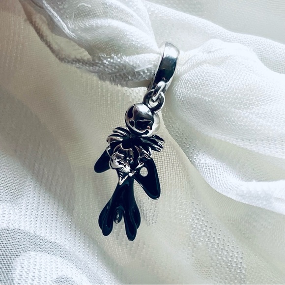 🎃 NWOT Jack Charm – HALLOWEEN - The Nightmare Before Christmas ✨ - Picture 5 of 9
